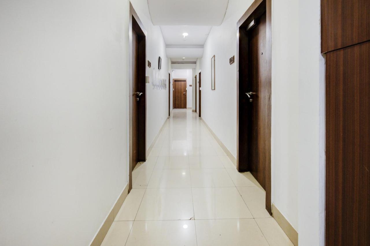 Capital O 77295 Hotel Bansidhar Bhuvan Mumbai Luaran gambar