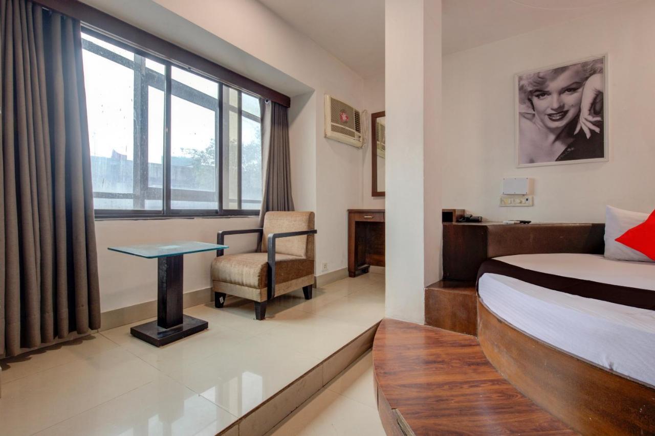 Capital O 77295 Hotel Bansidhar Bhuvan Mumbai Luaran gambar