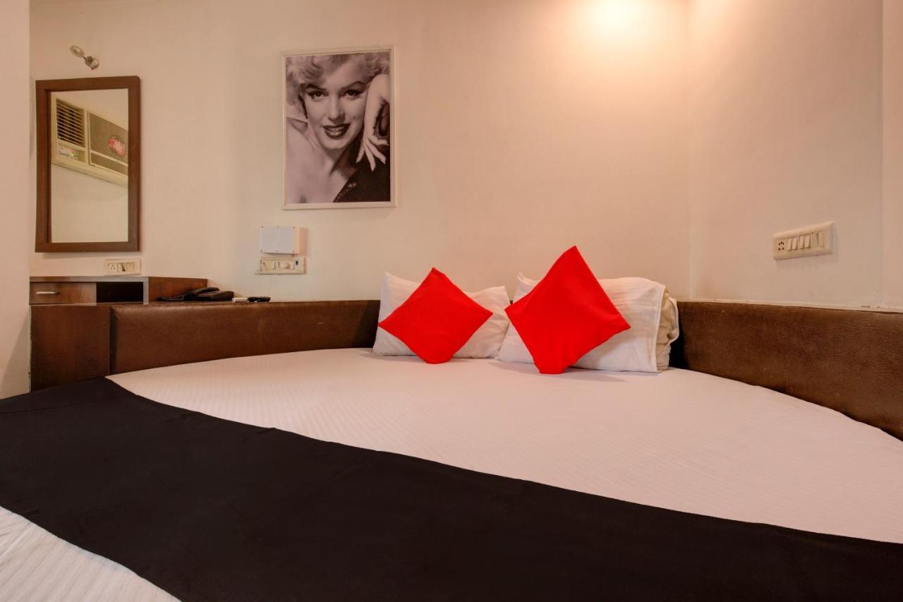 Capital O 77295 Hotel Bansidhar Bhuvan Mumbai Luaran gambar