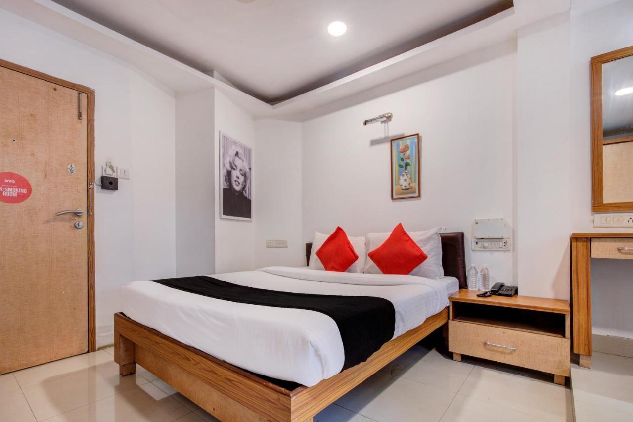 Capital O 77295 Hotel Bansidhar Bhuvan Mumbai Luaran gambar